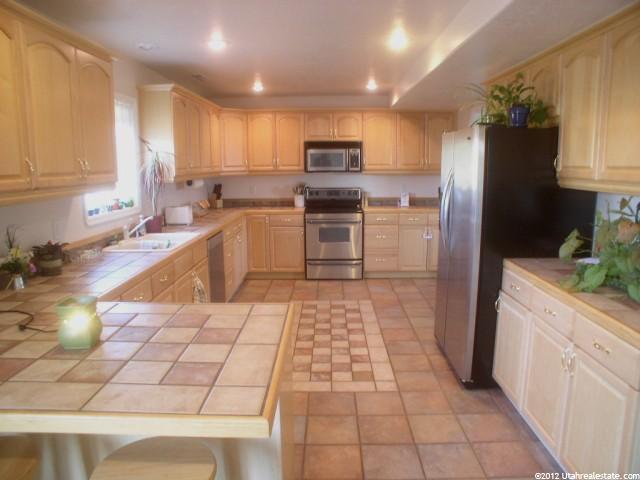 725 S Hillcrest Loop, Malad City, ID 83252 — photo 2