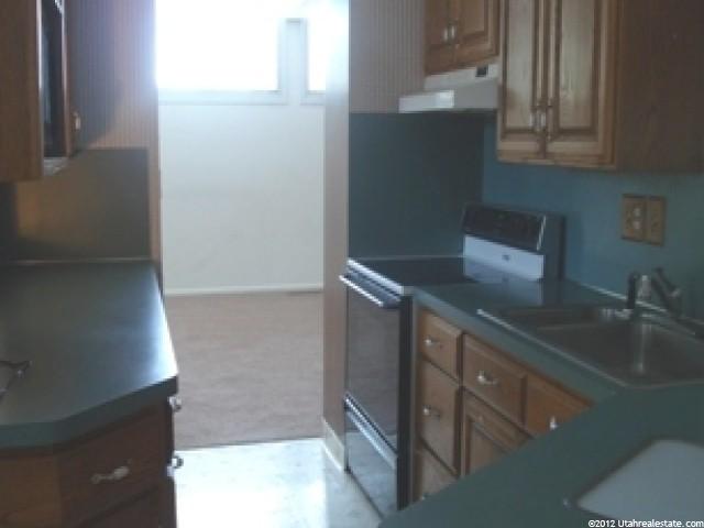 3208 Tyler Ave, Ogden, UT 84403 — photo 5