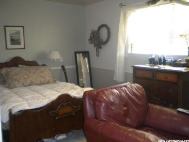 9817 N Meadow Dr, Cedar Hills, UT 84062 — photo 11