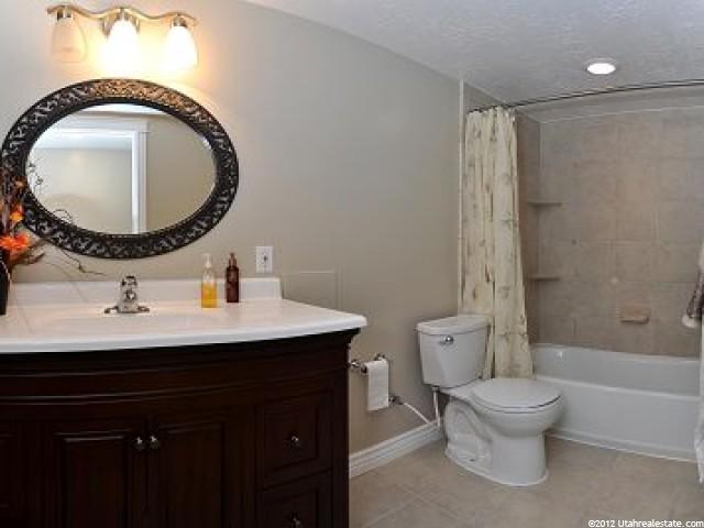 2081 W 4750 S, Roy, UT 84067 — photo 5