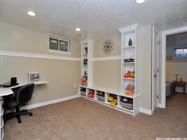 2081 W 4750 S, Roy, UT 84067 — photo 9