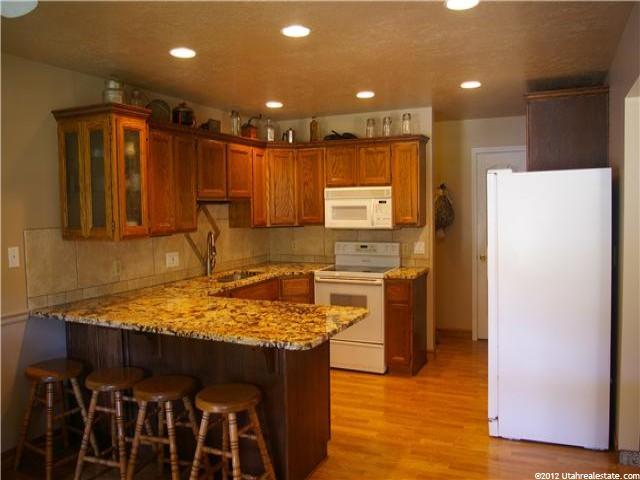 8051 S 2575 E, South Weber, UT 84405 — photo 4