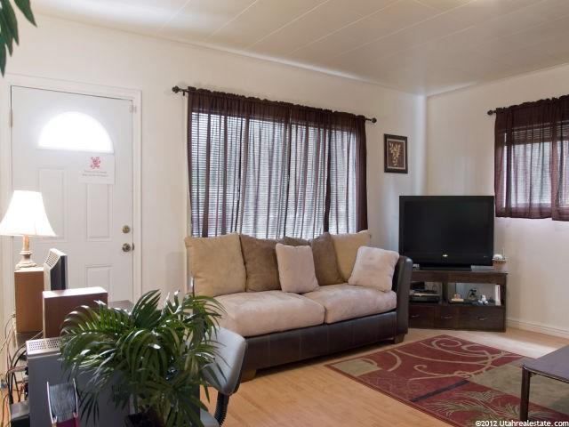 1047 Orchard Ave, Ogden, UT 84404 — photo 3