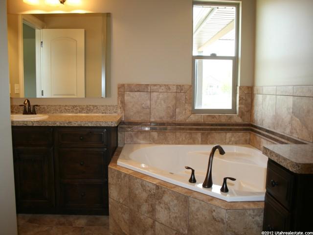 1846 N 3500 W, Plain City, UT 84404 — photo 9