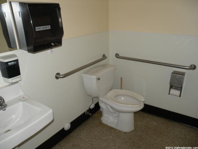 4864 S 1900 W, Roy, UT 84067 — photo 3