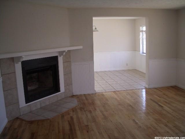 9555 S Tj Dr E, Sandy, UT 84070 — photo 3