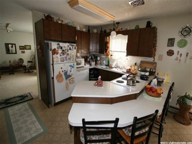 233 N 300 W, Mapleton, UT 84664 — photo 4