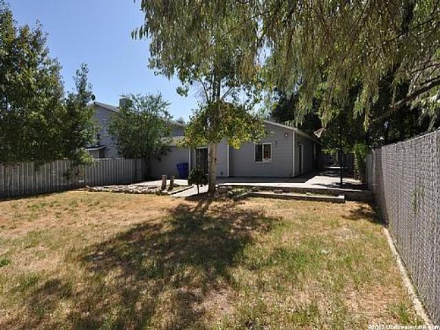 813 Rowley Dr, Murray, UT 84107 — photo 10