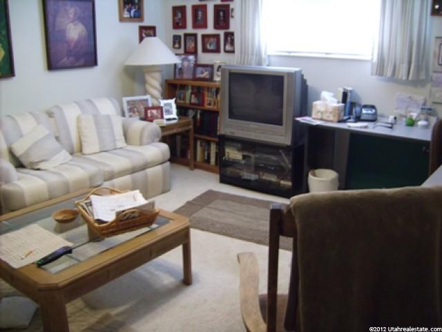 1403 Toltec Cir, Bloomington, UT 84790 — photo 3