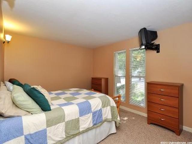 4535 S 2600 W, Roy, UT 84067 — photo 5