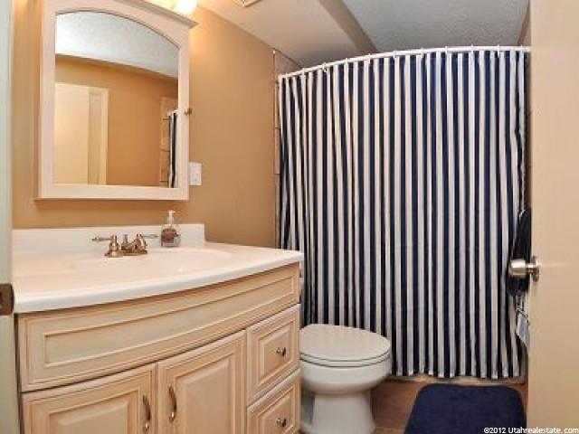 4535 S 2600 W, Roy, UT 84067 — photo 6