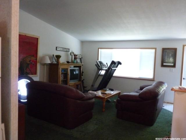 2037 N 250 W, Vernal, UT 84078 — photo 2