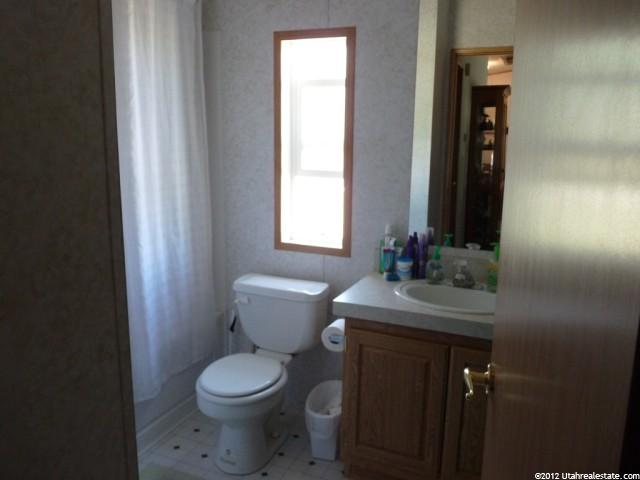2037 N 250 W, Vernal, UT 84078 — photo 5