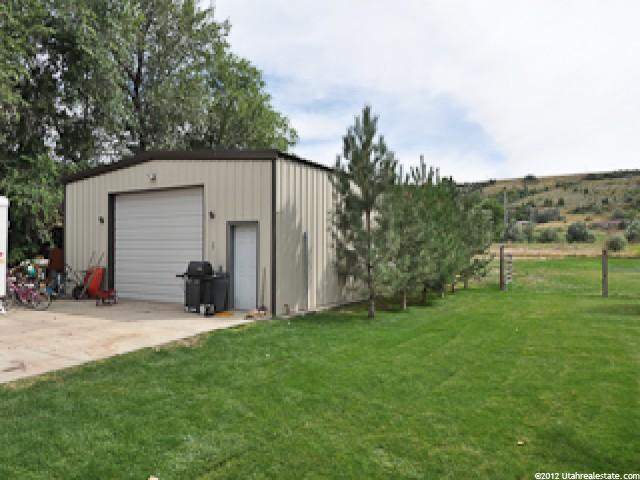 853 E South Weber Dr, South Weber, UT 84405 — photo 10