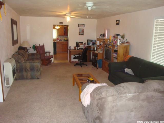 196 W 100 S, Gunnison, UT 84634 — photo 2
