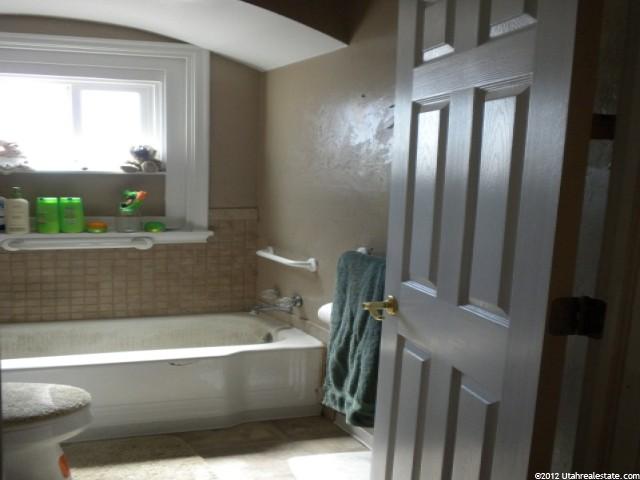 445 Bannock St, Malad City, ID 83252 — photo 7