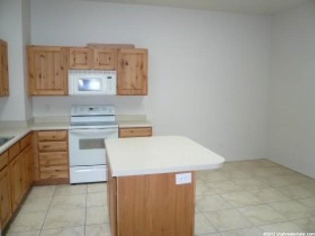 44 W 200 N #3c, Bountiful, UT 84010 — photo 2