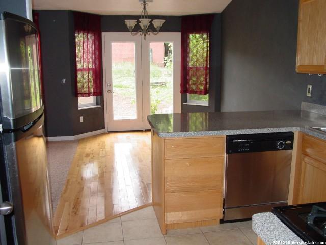 165 S Center St, Hyrum, UT 84319 — photo 12