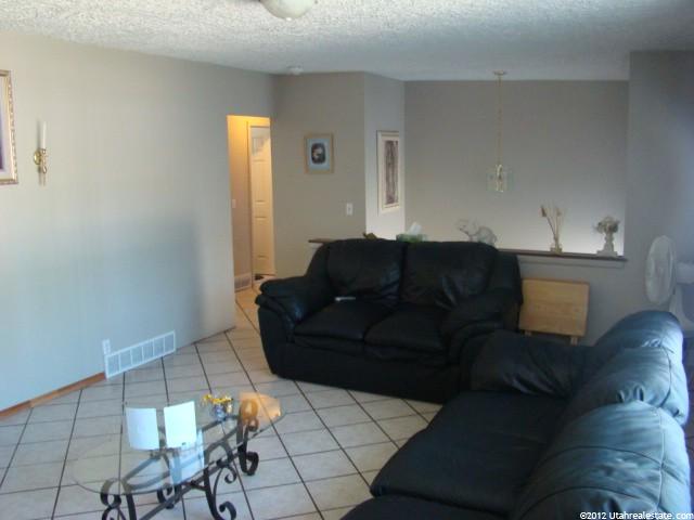 1399 Marilyn Dr, Syracuse, UT 84075 — photo 3