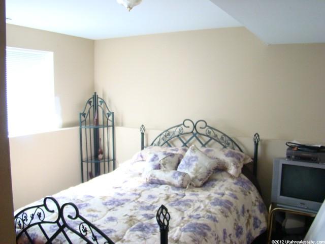 1399 Marilyn Dr, Syracuse, UT 84075 — photo 9