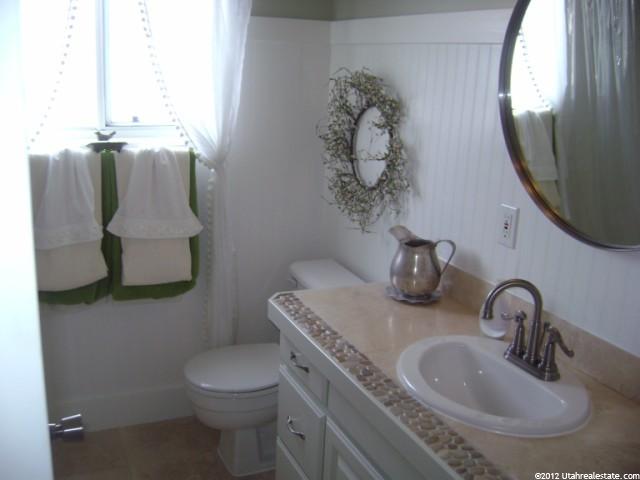 1188 N 900 E, Layton, UT 84040 — photo 7