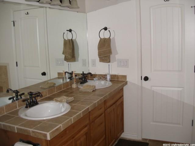 1843 W 1175 S, Syracuse, UT 84075 — photo 7