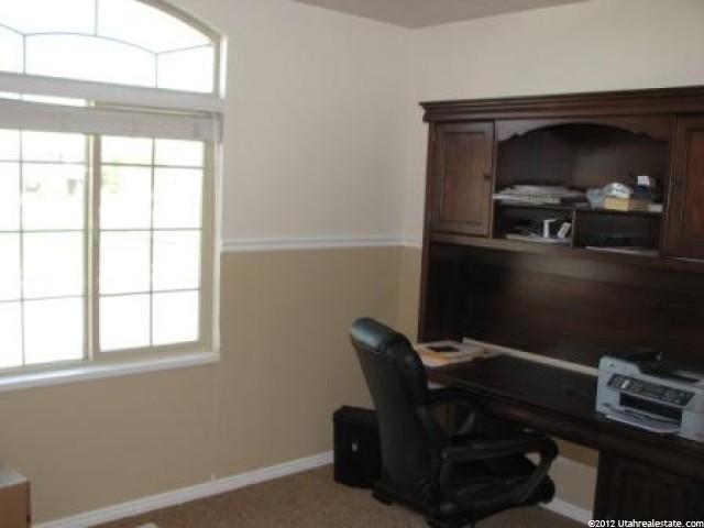 684 S 275 W, Layton, UT 84041 — photo 9