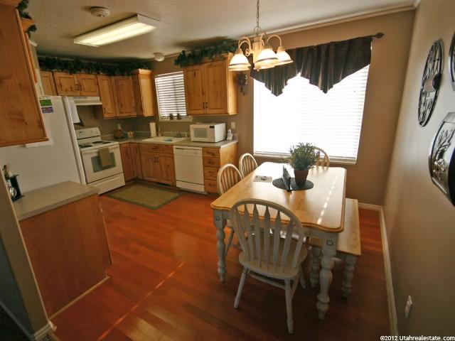 861 S Meadow, Logan, UT 84321 — photo 4