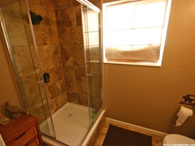 861 S Meadow, Logan, UT 84321 — photo 8