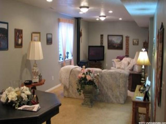 464 S 900 E, Smithfield, UT 84335 — photo 3