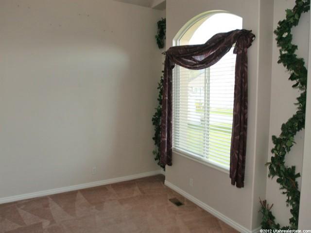 416 S 755 E, Layton, UT 84041 — photo 2