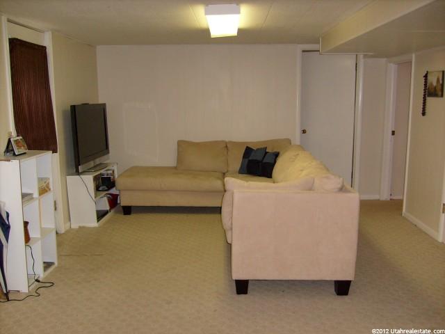 5309 S 575 W, Riverdale, UT 84405 — photo 8