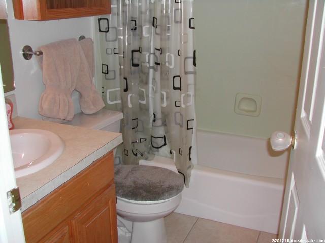 4695 S 3100 W, Roy, UT 84067 — photo 10
