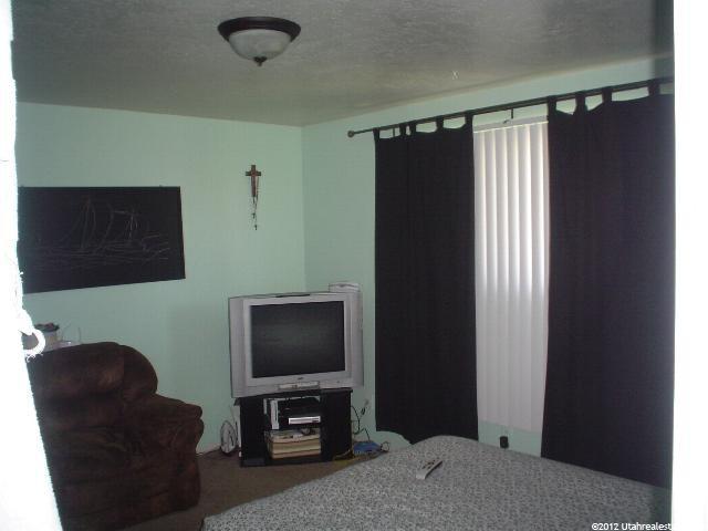 3947 Dimrall Dr, Taylorsville, UT 84118 — photo 9
