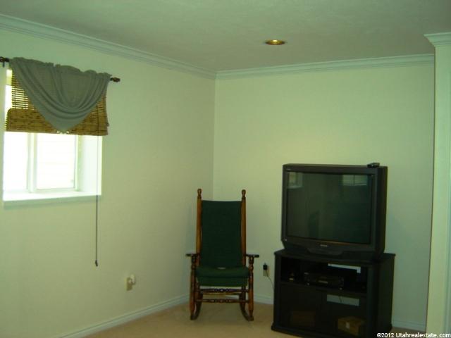 447 W 150 N, Clearfield, UT 84015 — photo 9