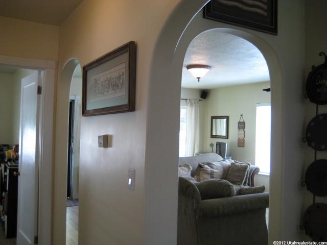 2327 Custer Ave, Ogden, UT 84401 — photo 2