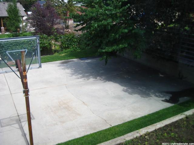 438 W 3400 S, Bountiful, UT 84010 — photo 12