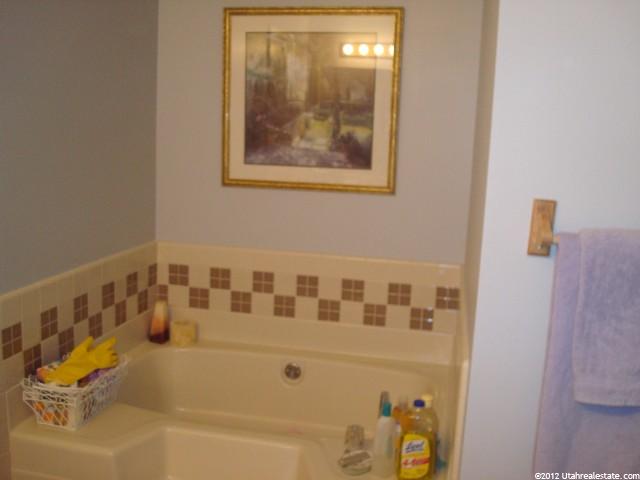 2785 N 1600 E, Layton, UT 84040 — photo 7