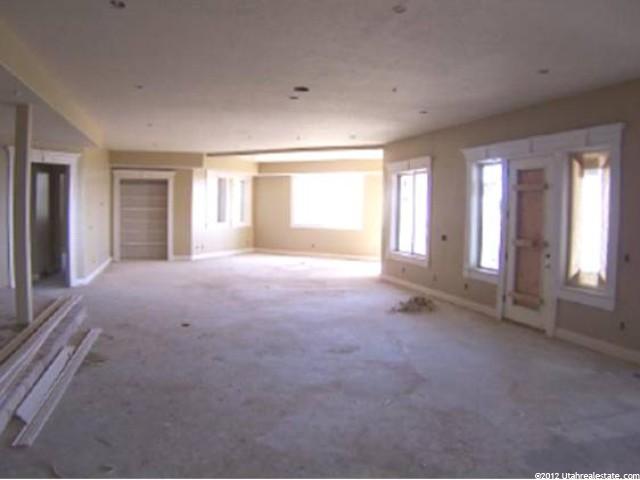 213 W 4100 N, Pleasant View, UT 84414 — photo 5