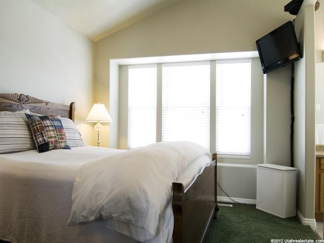 309 E 1525 N, Layton, UT 84041 — photo 11