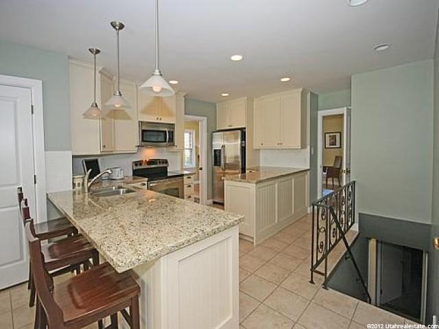 6161 S 570 E, Murray, UT 84107 — photo 2