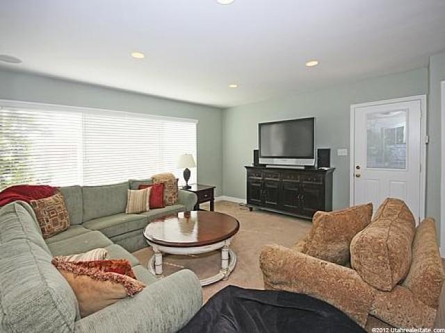6161 S 570 E, Murray, UT 84107 — photo 5