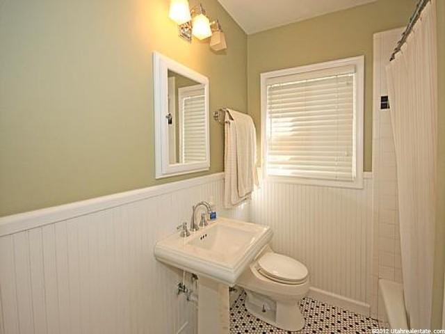 6161 S 570 E, Murray, UT 84107 — photo 9