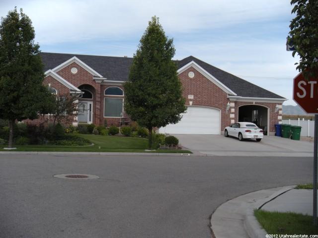13666 S 4170 W, Riverton, UT 84065 — photo 2