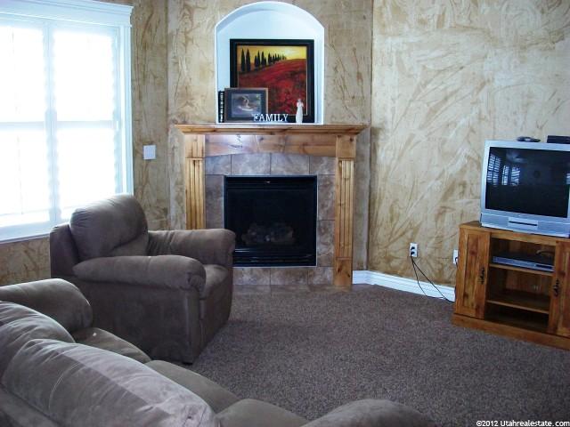 2611 W 2500 N, Farr West, UT 84404 — photo 3