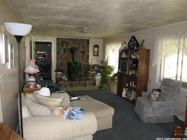 341 Grant Ave, Ogden, UT 84404 — photo 2