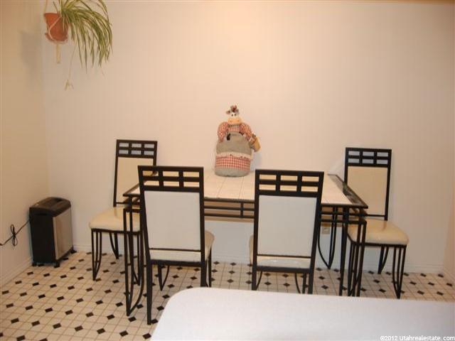 441 W 2400 S, Clearfield, UT 84015 — photo 4