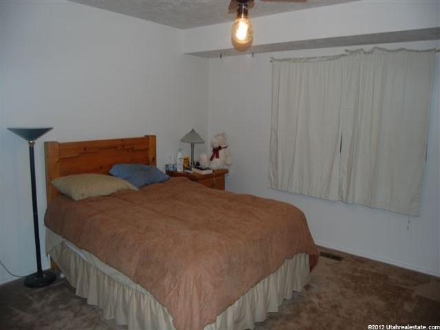 441 W 2400 S, Clearfield, UT 84015 — photo 6
