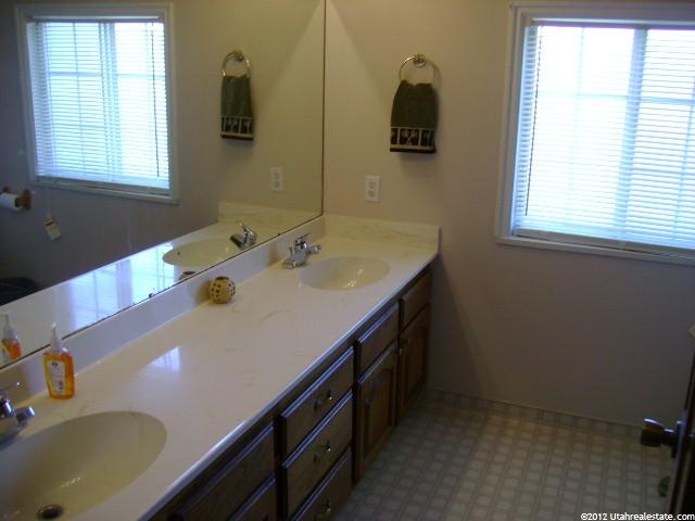 1561 S 360 E, Vernal, UT 84078 — photo 11