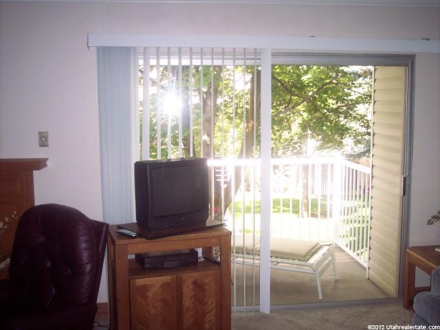 17 E 400 N #24B, Bountiful, UT 84010 — photo 2